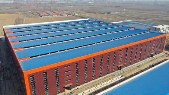 スタイリッシュな鋼鉄構造建築 現代のプリエンジニアメント金属建築 SGS CE ISO