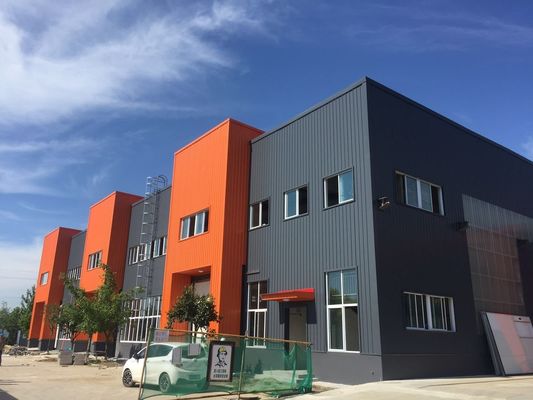 ターンキー プレエンジニアリング 鋼鉄構造の建物のソリューション あなたのために