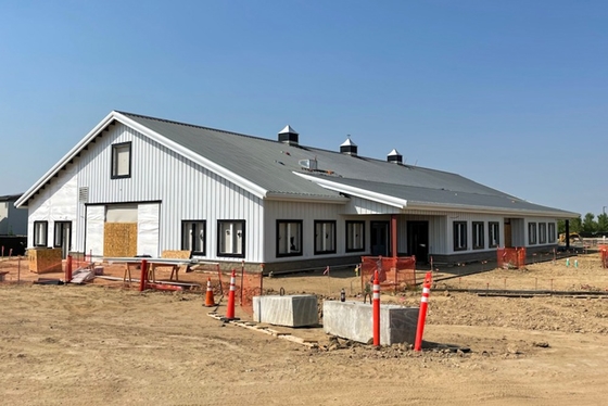 経済的なプレハブ学校の建物 プレハブ鋼構造金属建物 金属構造鋼建物建設